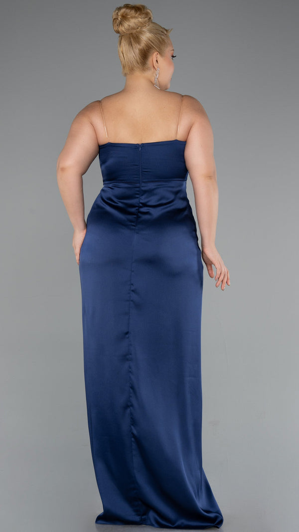 PLUS Lacey dress